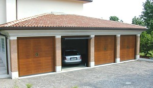4 silvelox garage doors